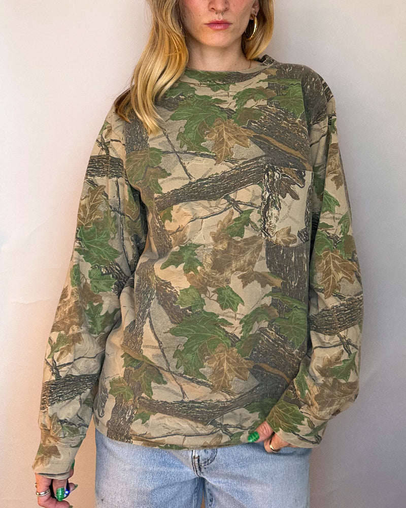 Camo Long Sleeve - L